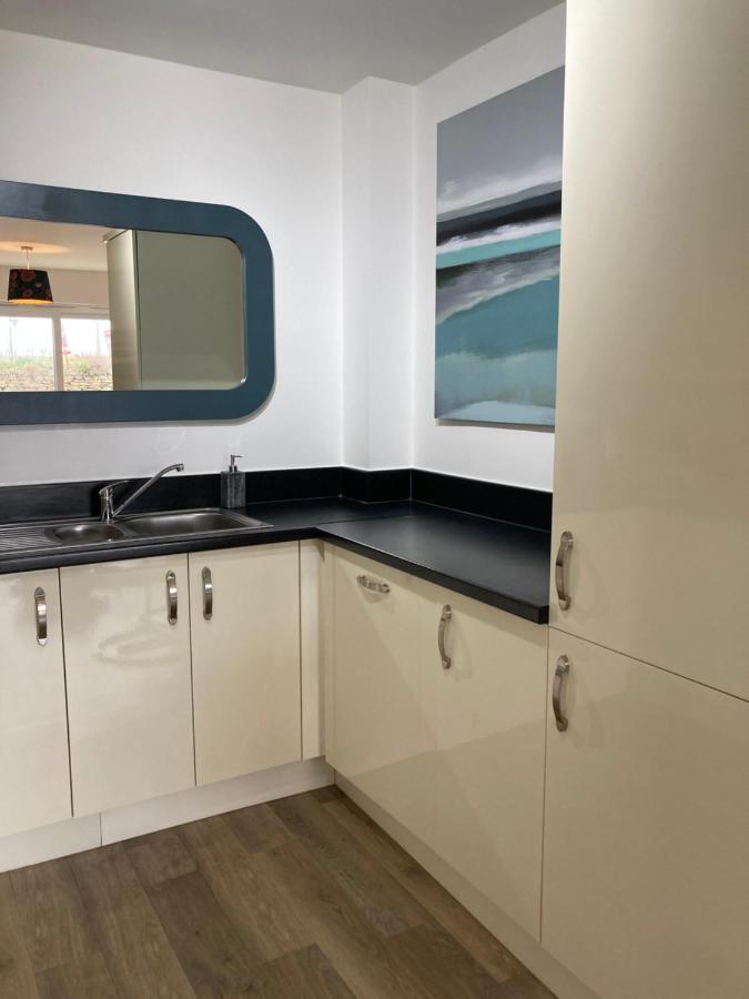 Dog-friendly Stylish Flat, Parking, Nr Lusty Glaze Ньюки