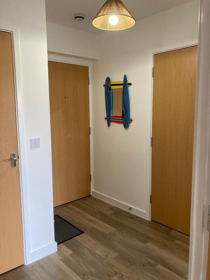 Dog-friendly Stylish Flat, Parking, Nr Lusty Glaze